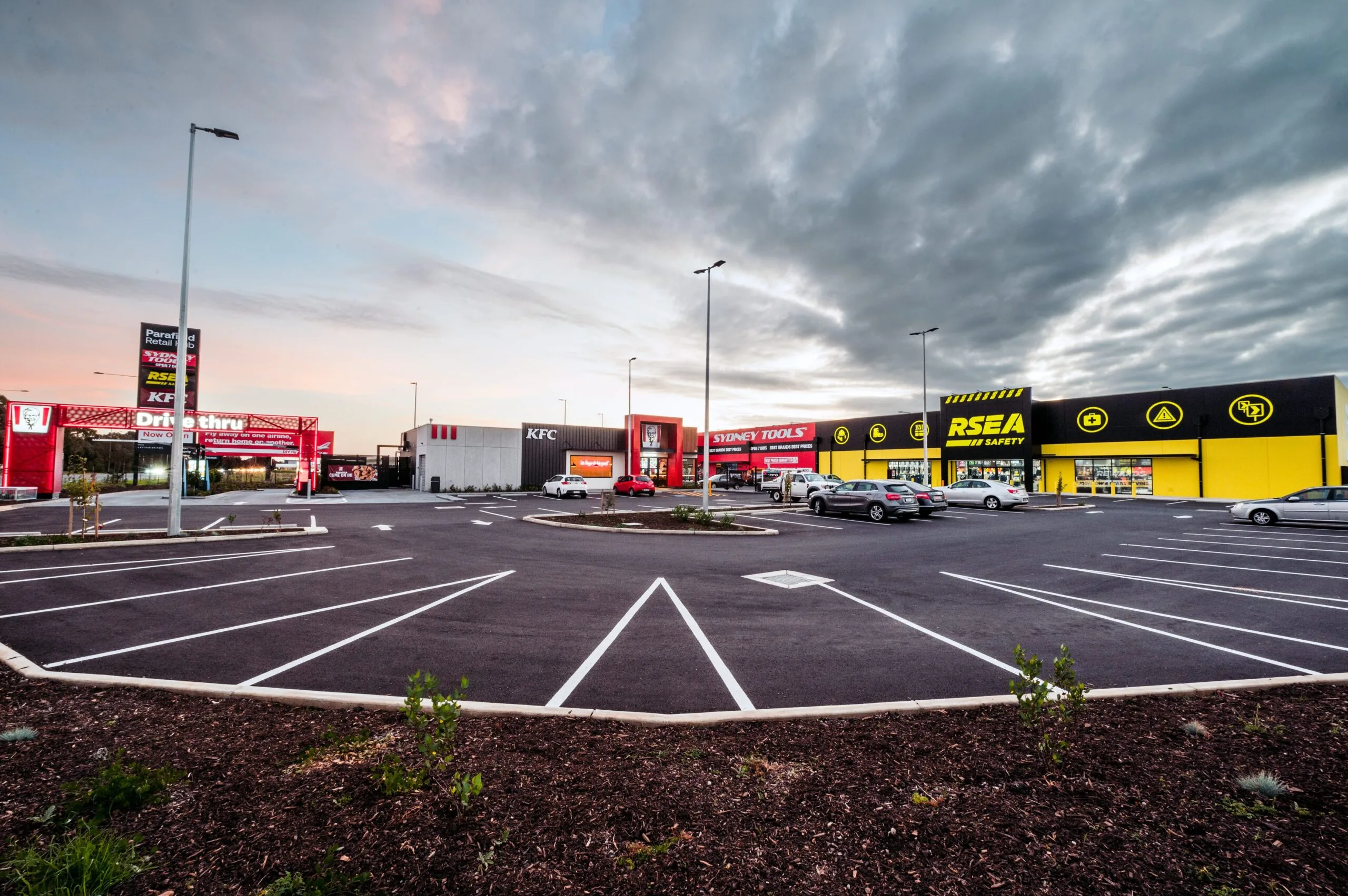Commercial builders for Melbourne retail projects Retail facility constructed by experienced commercial builders in Melbourne